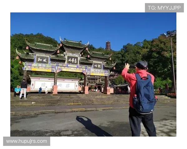 城市马拉松积分赛成都攀岩队以72分稳居榜首展现强劲实力