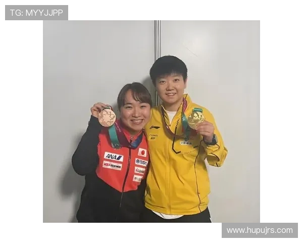 巅峰对决伊藤美诚与李晓霞谁能在乒乓球赛场上笑到最后