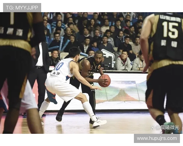 快船与掘金激战正酣高清直播全程回放精彩瞬间不容错过